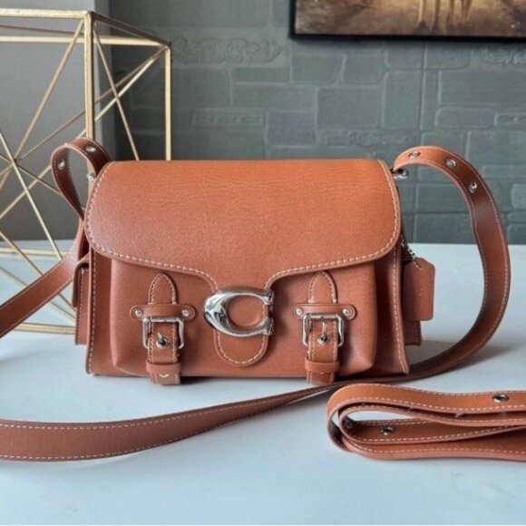 👜 COACH Cargo Soft Tabby Shoulder Bag Brown - Picture 1 of 10